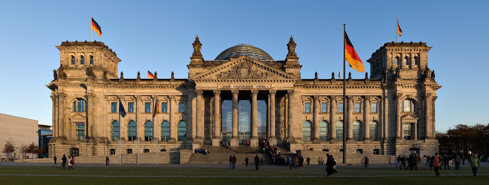 Von Jürgen Matern - Eigenes Werk (JMatern_071104_8454-8458_WC.jpg), CC BY-SA 3.0, https://commons.wikimedia.org/w/index.php?curid=3064083